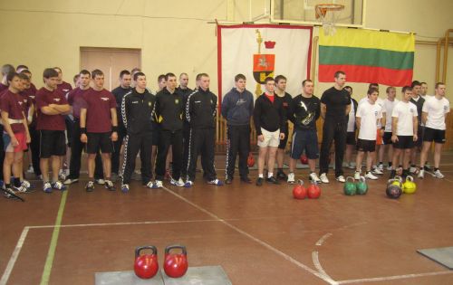 Šiemet Lietuvos studentų svarsčių kilnojimo čempionatą organizuoti buvo pavesta Vilniaus universitetui . R. Kniukštos nuotr.