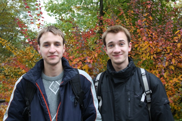 Dvyniai Ignas ir Donatas Uzielos studijuoja informatikos mokslus. D.Trepkevičiūtės nuotr.