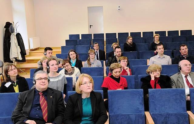 VU Filologijos fakulteto Vertimo studijų katedroje vyko tarptautinė studentų vertimo mokomoji konferencija „Europos Sąjunga šiandien ir rytoj“. V. Naujiko nuotr.