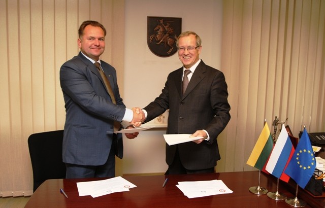 Vilniaus universiteto Onkologijos institutas pasirašė tarptautinę bendradarbiavimo sutartį su Tatarstano vėžio centru. VU Onkologijos instituto nuotr.