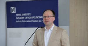Prof. Vitalis Nakrošis. Nuotrauka iš TSPMI archyvo